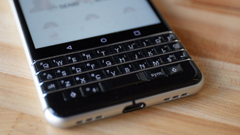 Illustration for article titled Análisis de la BlackBerry KeyOne, el smartphone que Kim Kardashian estaba esperando